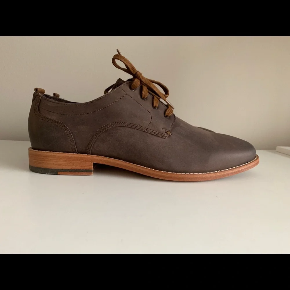 NEW COLE HAAN Nubuck Oxfords - Picture 3 of 13